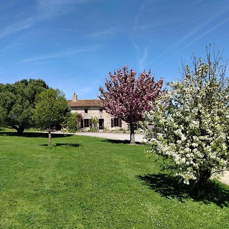 Le Moulin Du Fresne, Chambres D'Hotes Gourgé Εξωτερικό φωτογραφία