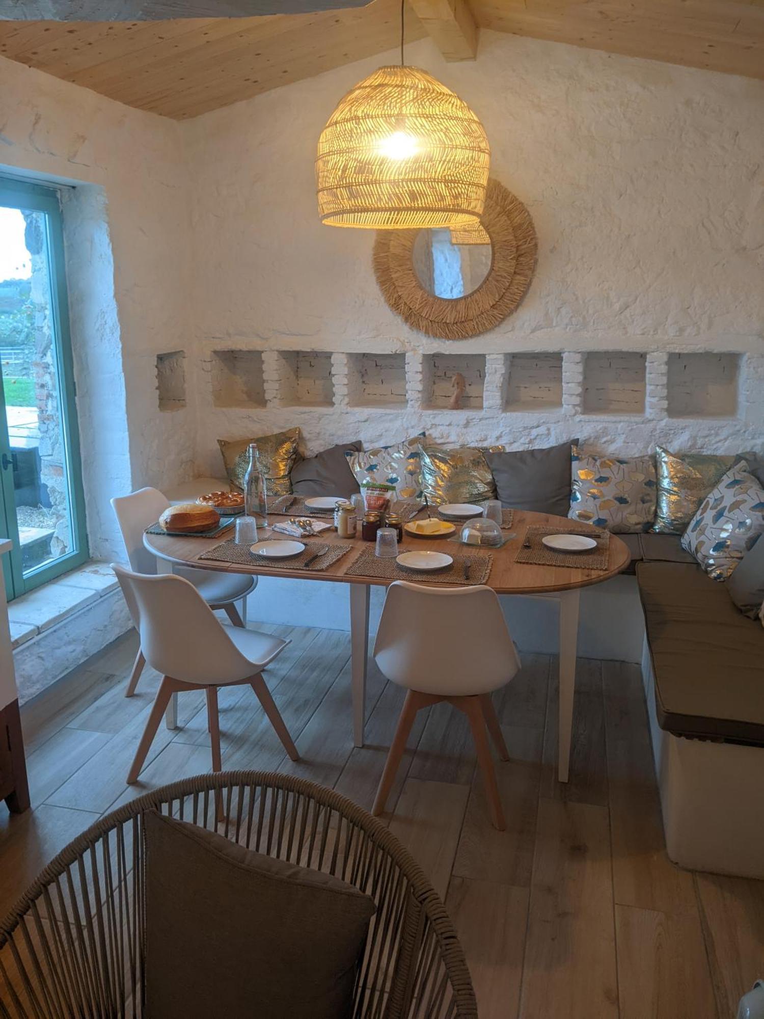 Le Moulin Du Fresne, Chambres D'Hotes Gourgé Εξωτερικό φωτογραφία